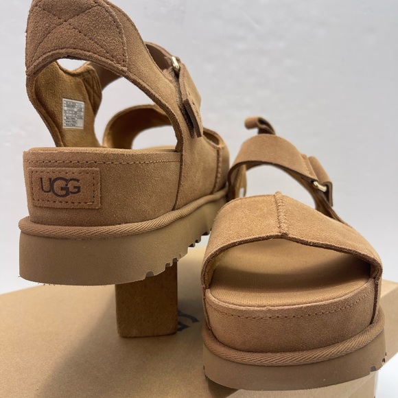 UGG GOLDENSTAR WMNS 10 HI Platform Sandals Chestnut Suede - Picture 6 of 16